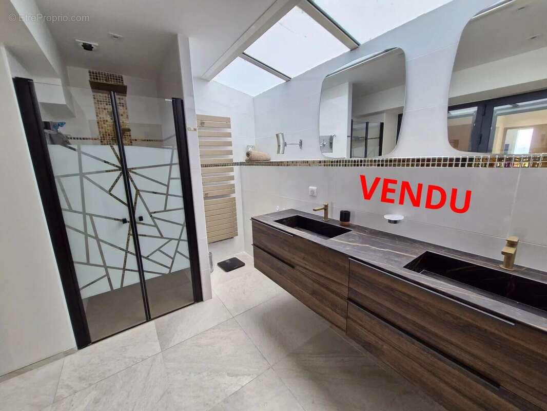 Appartement à SANARY-SUR-MER