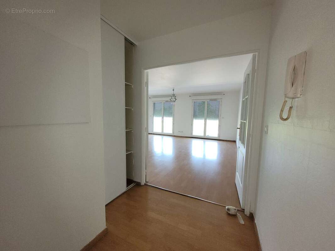 Appartement à GOUSSAINVILLE