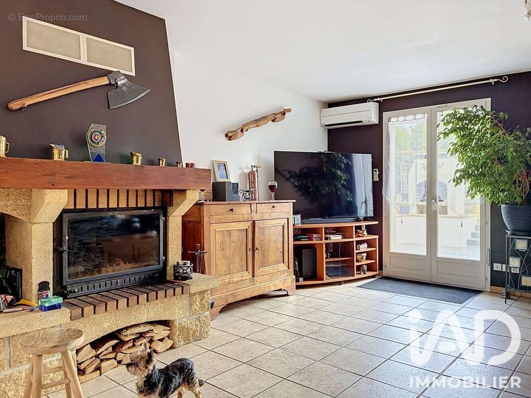 Maison 128 m² à Fontenay-Sur-Loing  - photo 3