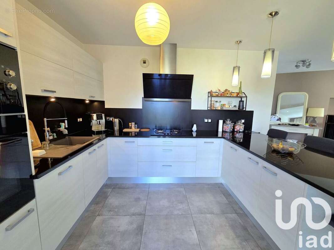 Photo 7 - Maison à SAINT-PAUL-LES-FONTS