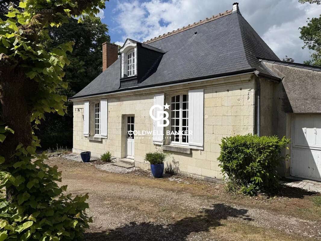 Maison à SAINT-CYR-SUR-LOIRE