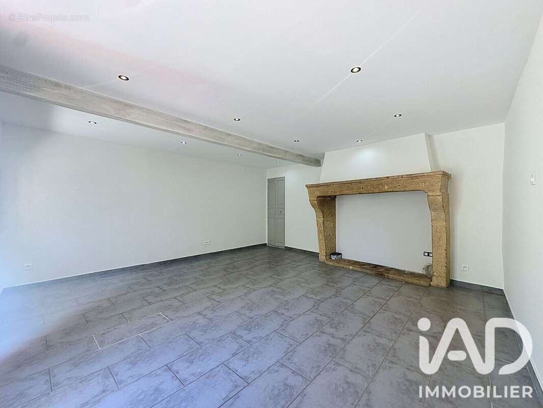 Maison 90 m² à Vers-Pont-Du-Gard  - photo 9