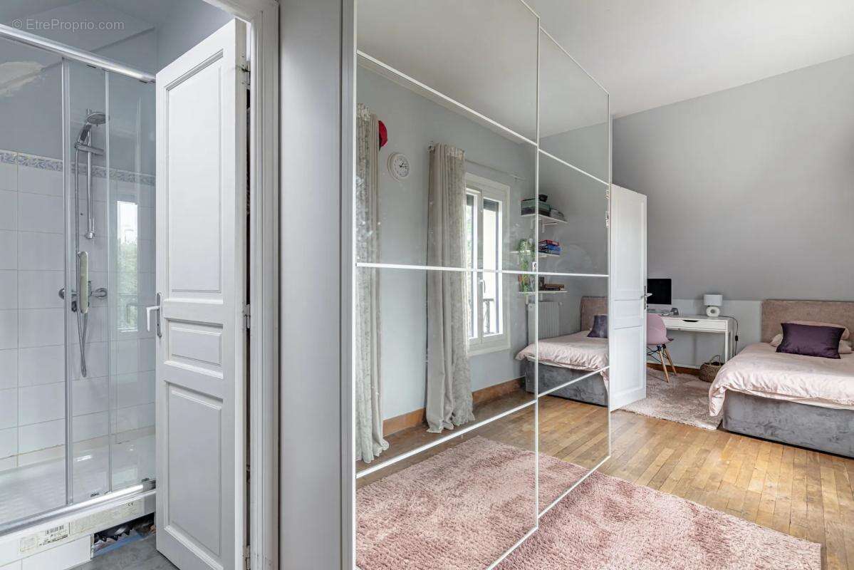 Maison à ROMAINVILLE