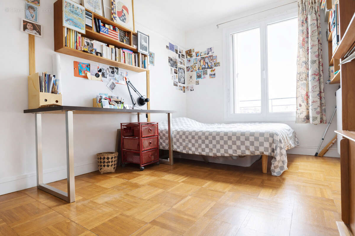 Appartement à PARIS-19E