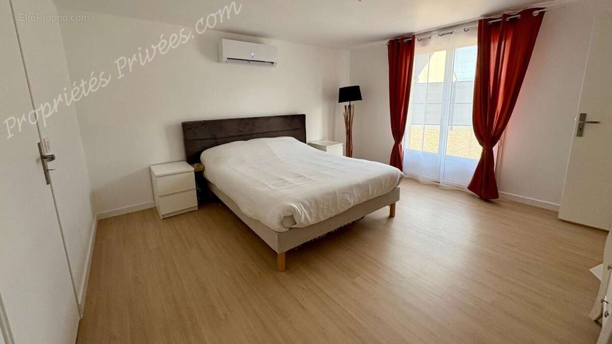 Maison à SAINT-CLAUDE-DE-DIRAY