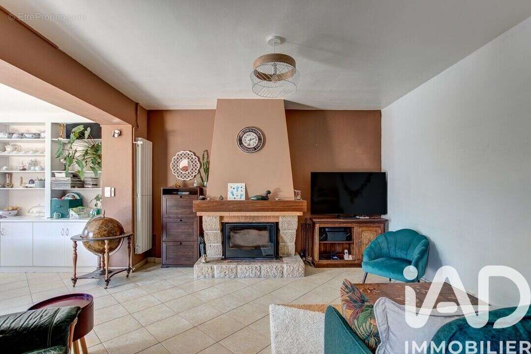 Photo 2 - Maison à LE PETIT-QUEVILLY