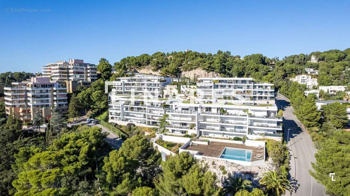 Appartement à MARSEILLE-7E