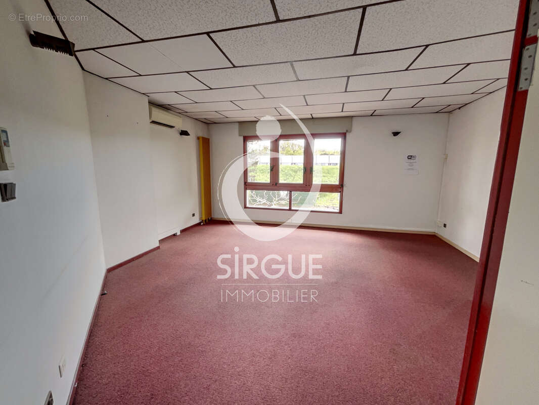 Commerce à LE SEQUESTRE