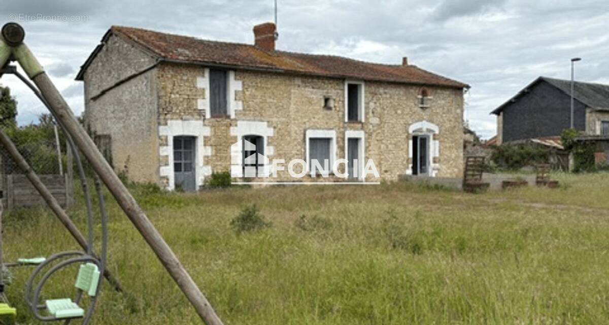 Maison à MESSEME