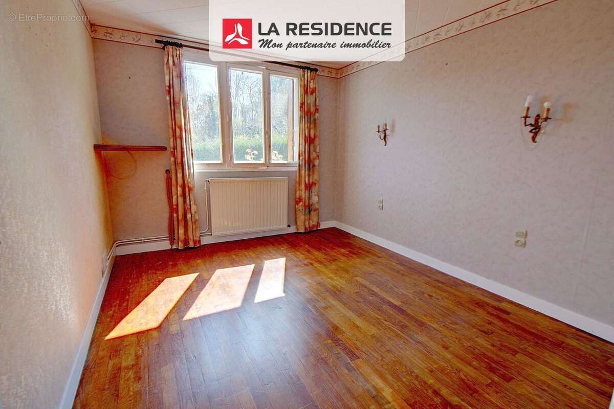 Maison à MANTES-LA-VILLE