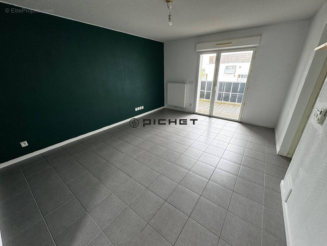 Appartement à BEGLES