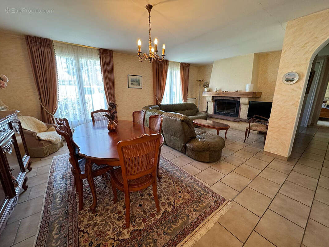 Maison à VILLENEUVE-SUR-LOT