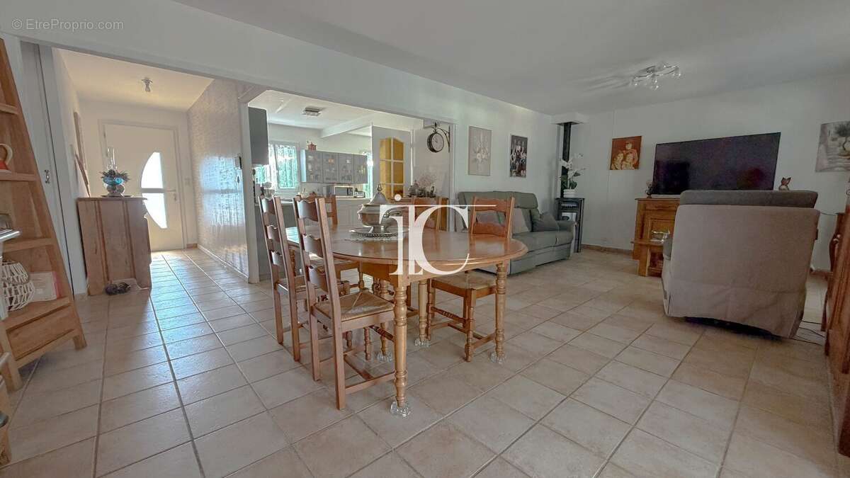 Villa de plain-pied avec studio indépendant et piscine, proche Saint-Ambroix - photo 5