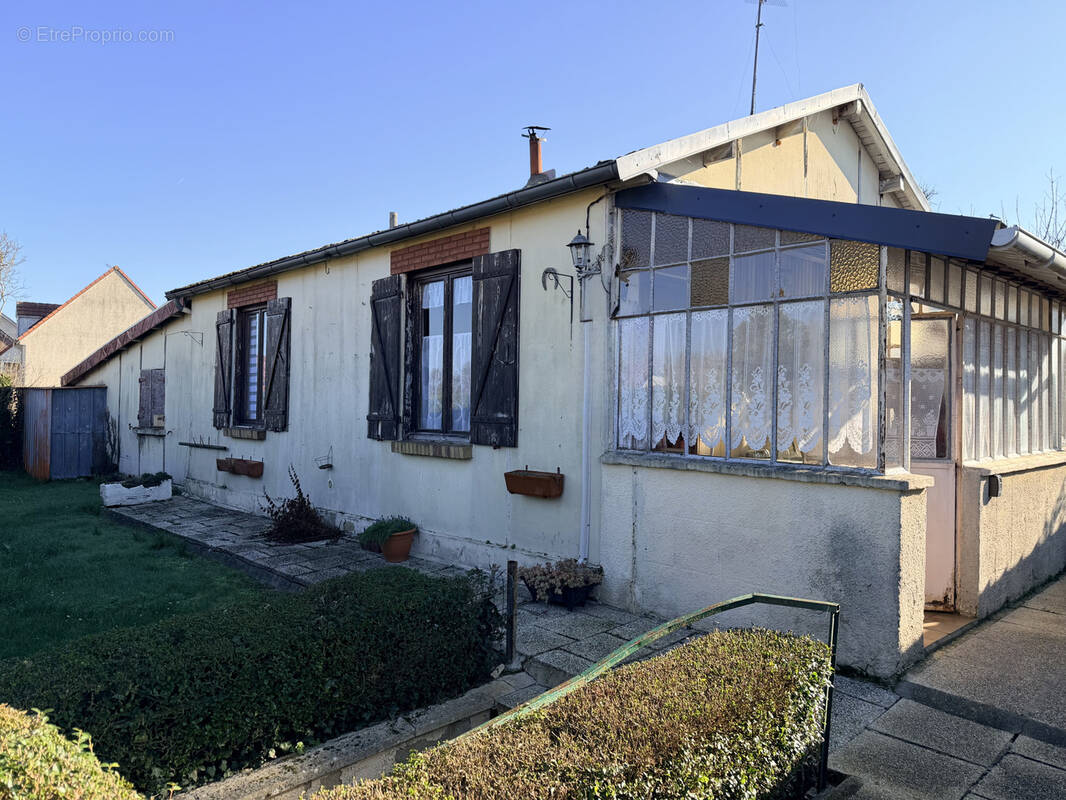 Maison à SERAUCOURT-LE-GRAND