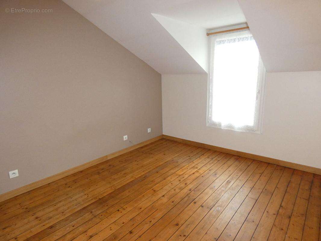 Maison à MANTES-LA-JOLIE