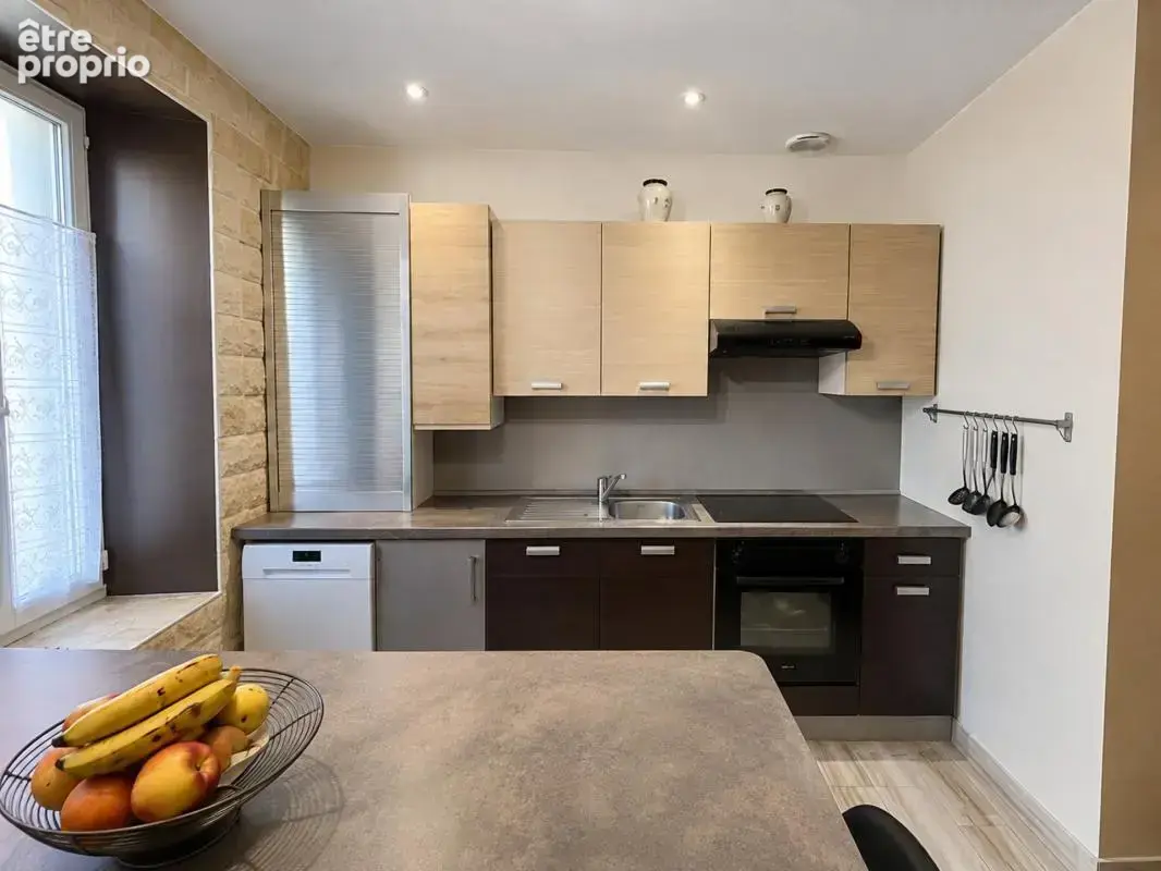 Maison 66 m² avec façade en pierre – 2 chambres, véranda et extérieur à Moulis-en-Médoc - photo 2