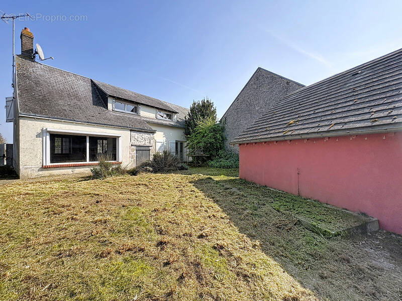 Maison à NEUVILLE-AUX-BOIS