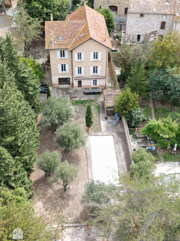 Maison à VILLENEUVE-LES-CORBIERES