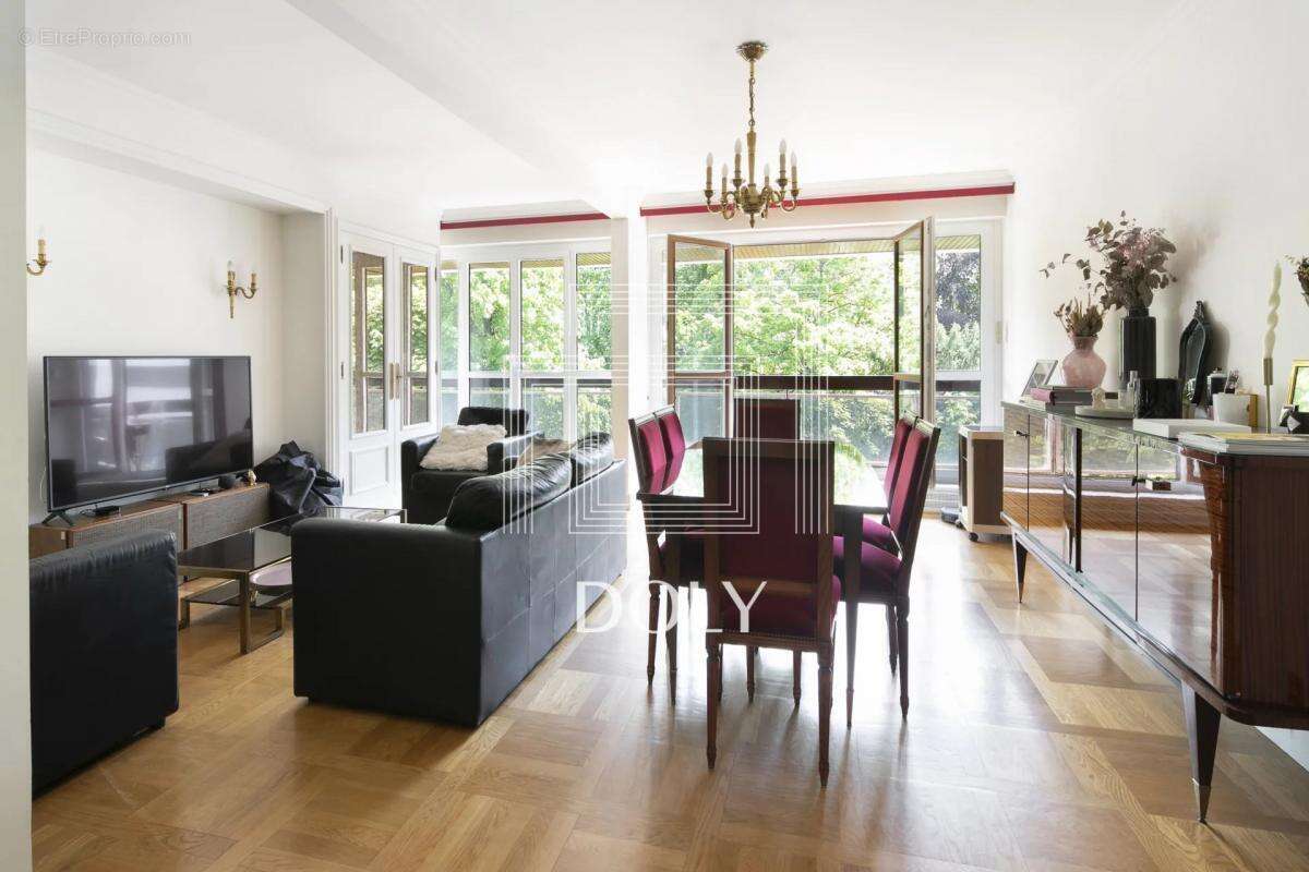 Appartement à SAINT-CLOUD