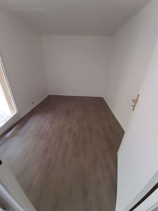 Appartement 95110 3 pièce(s) 60.85m² - photo 5