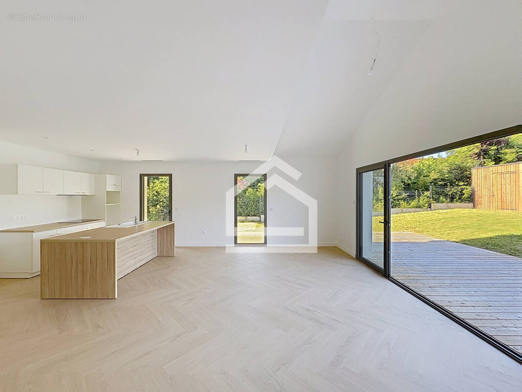Maison à ARTIGUES-PRES-BORDEAUX