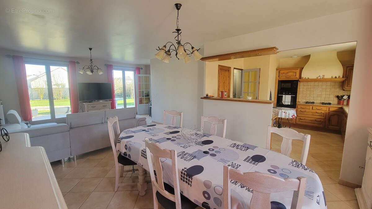 Maison à BRAY-SUR-SEINE