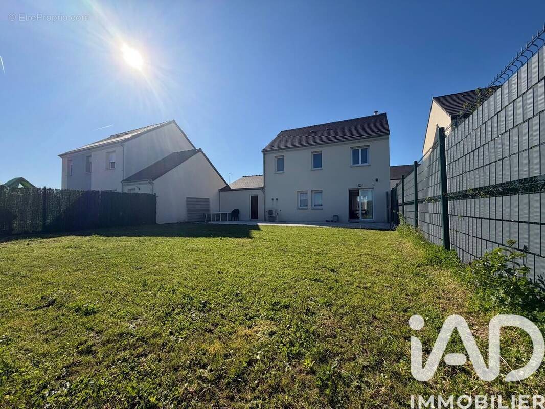 Photo 1 - Maison à EGLY