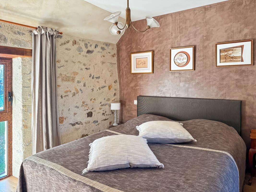 Maison Ballee 8 pièce(s) 179 m2 - photo 6