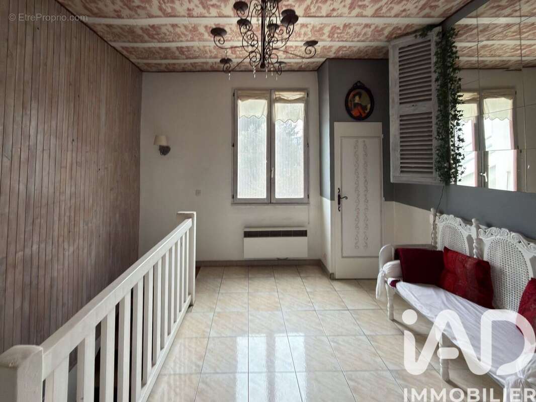 Photo 9 - Maison à SAINT-MARTIN-D&#039;HERES