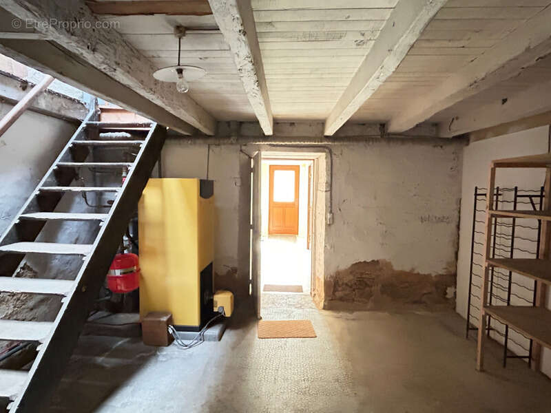 Maison à CHANTECORPS