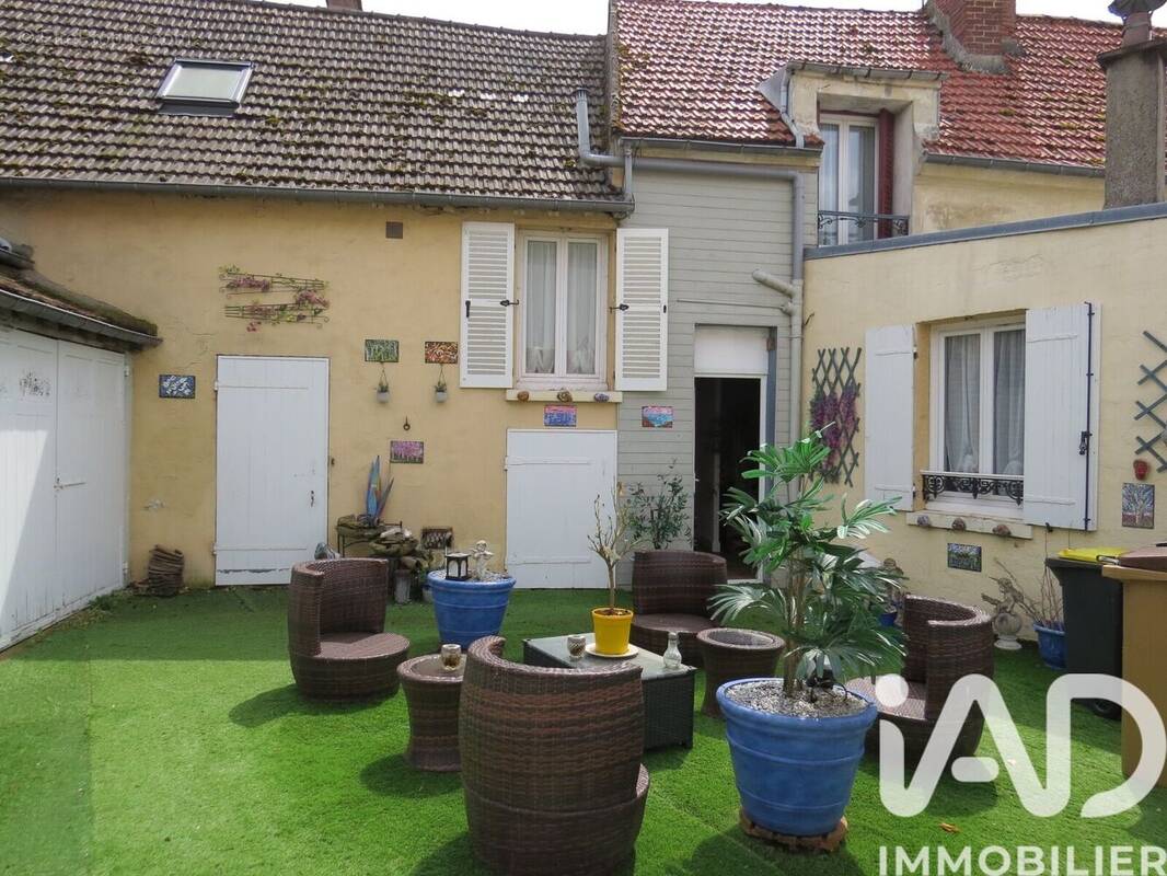 Photo 1 - Maison à MARINES