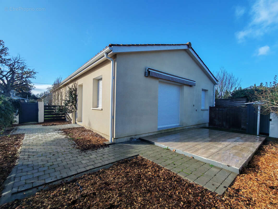 Maison à SAINT-LOUBES