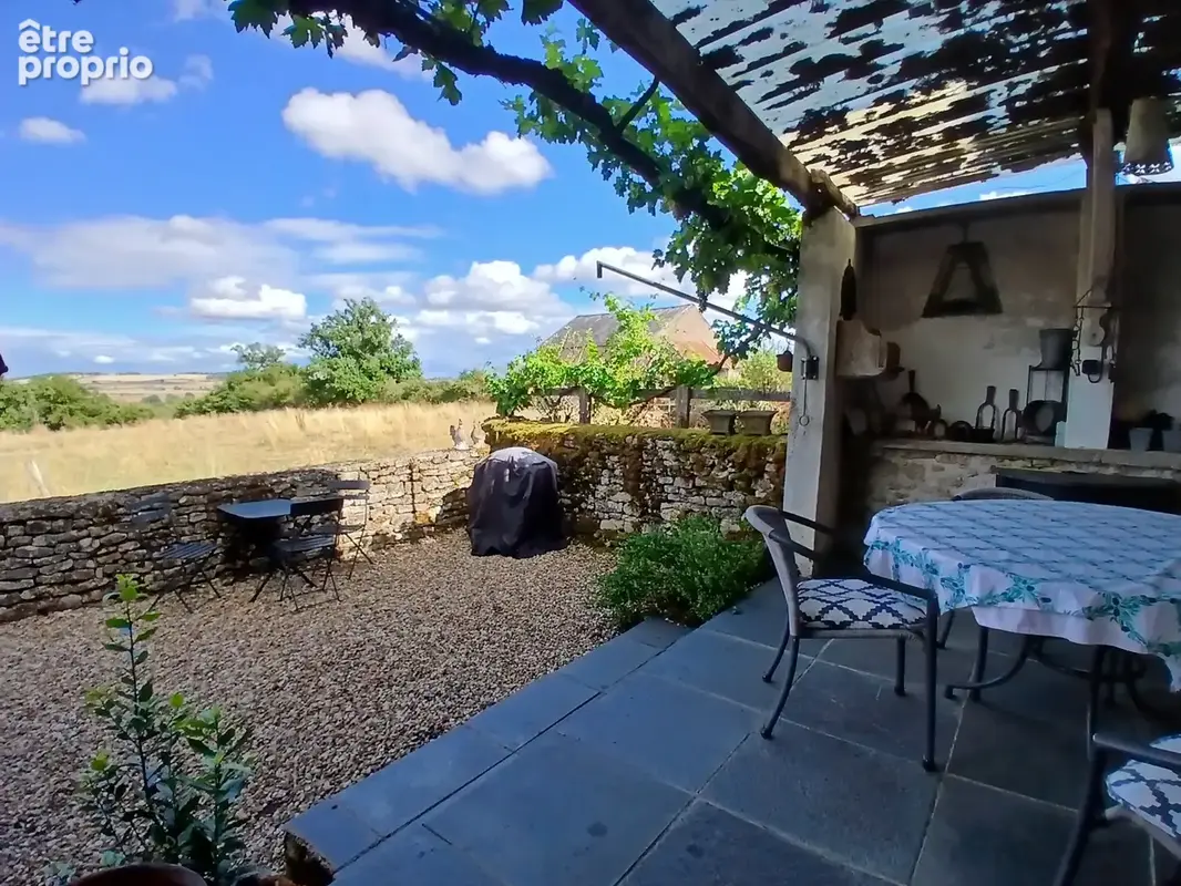 Maison Forte de 1585 avec sa tour, gîte et une très belle vue sur la campagne, proche Clamecy. - photo 22