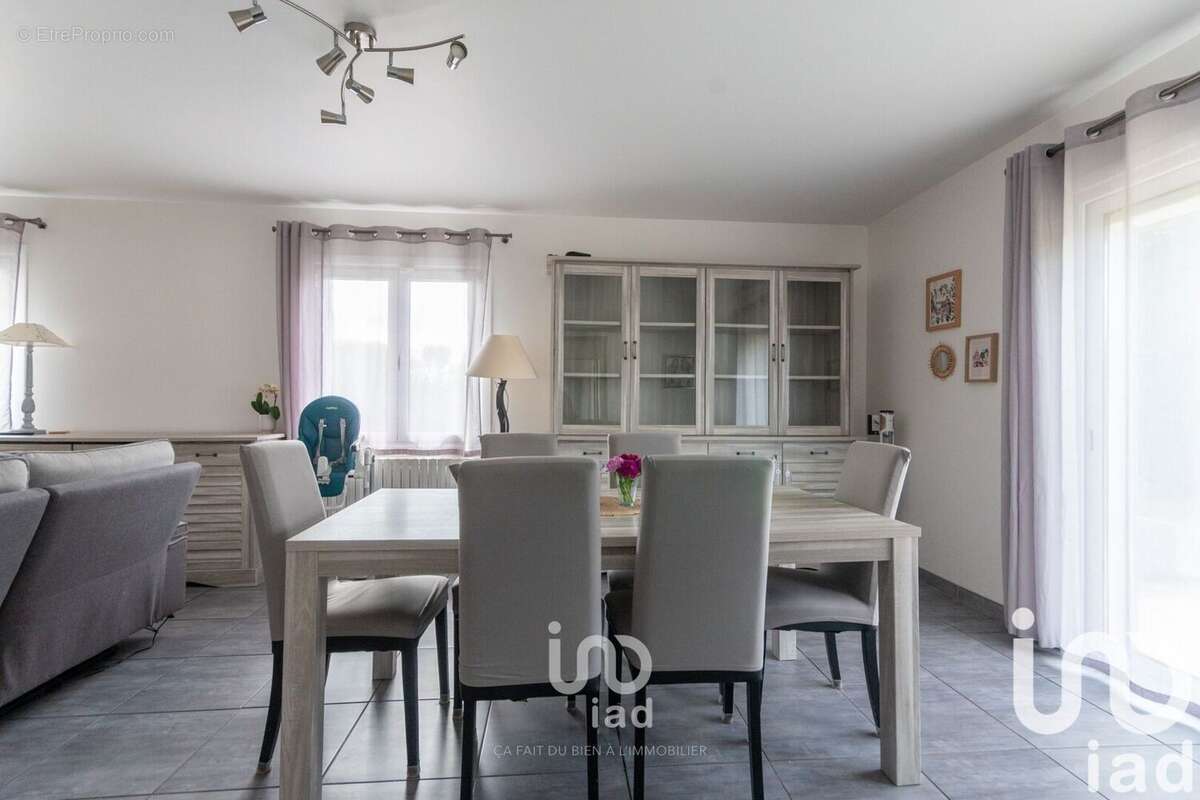 Photo 4 - Maison à SOINDRES