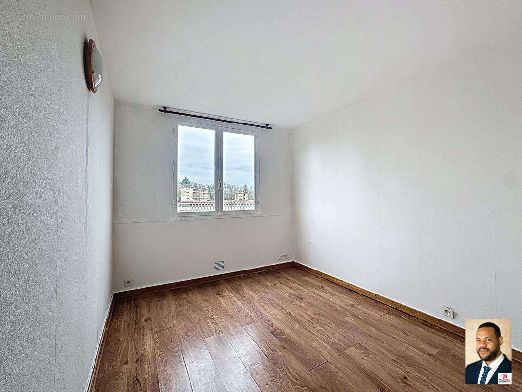 Appartement à SAVIGNY-SUR-ORGE