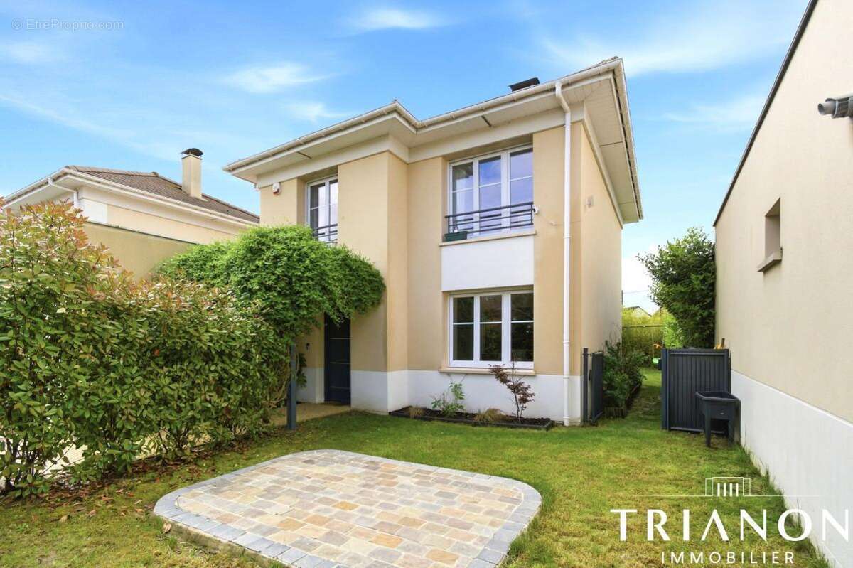 Maison à VILLEPREUX