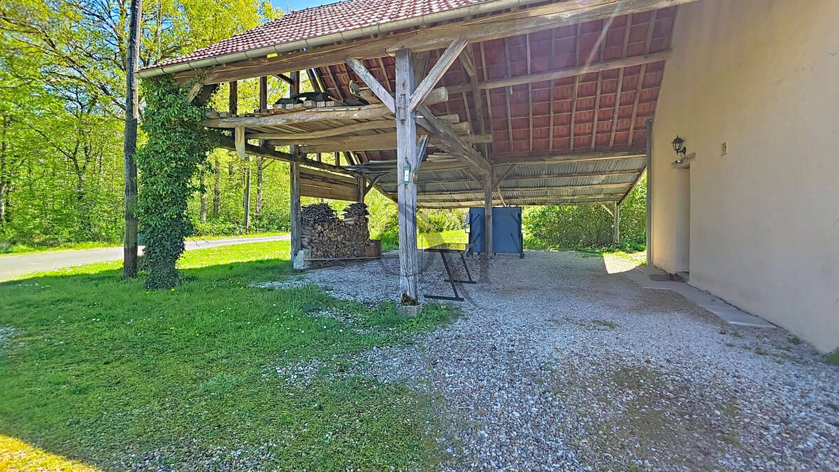 Maison à OUSSOY-EN-GATINAIS