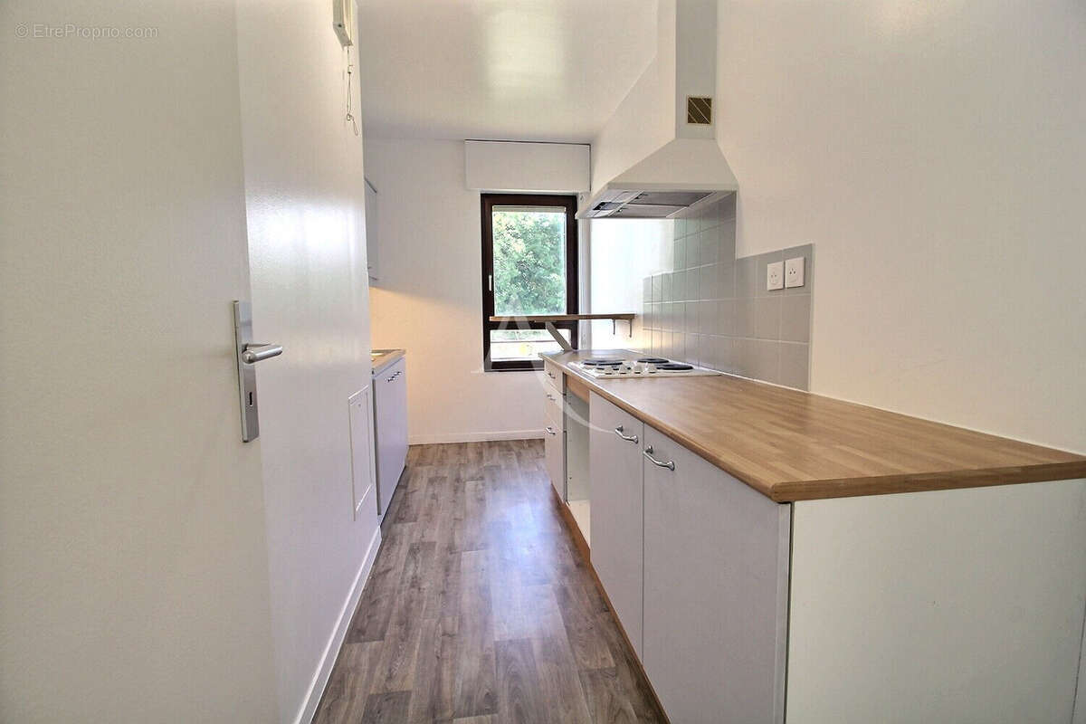 Appartement Maurepas 2 pièces  de 51 m2 avec parking sous-sol - photo 3