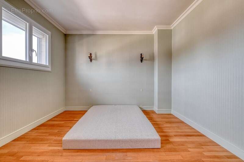 Maison à NANTEUIL-LES-MEAUX