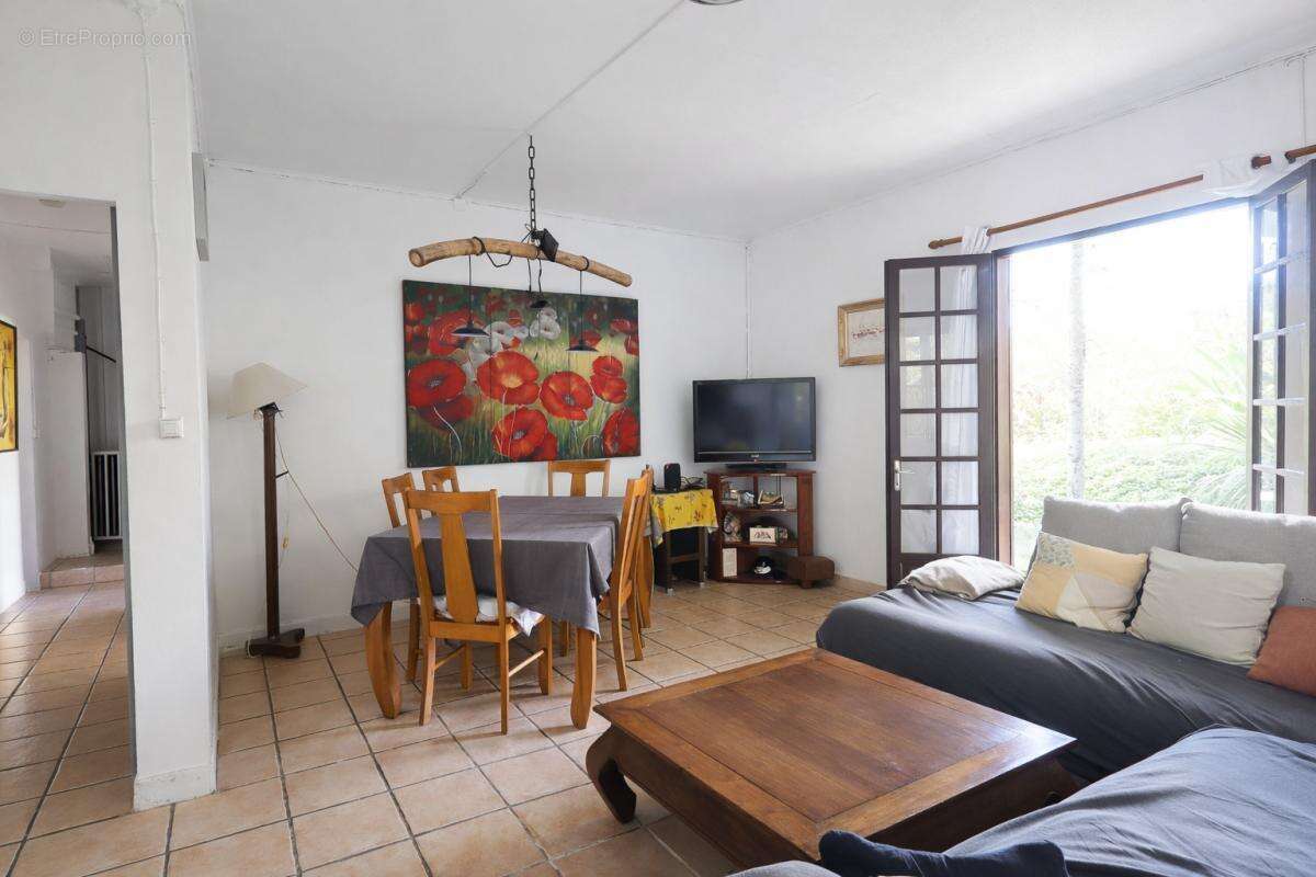 Maison à SAINT-LOUIS