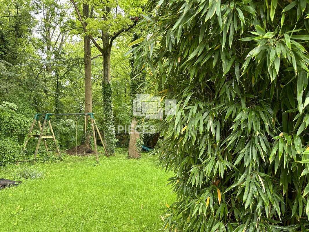 Maison à SAINT-MAUR-DES-FOSSES