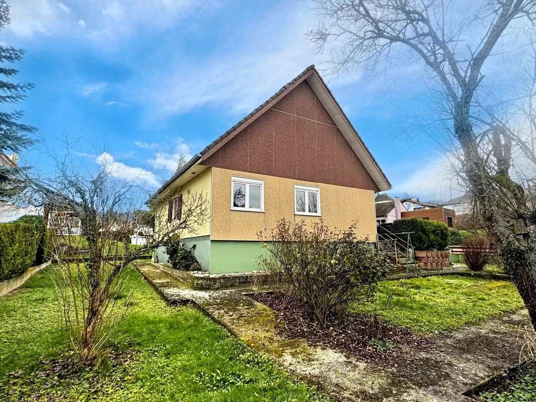 Maison à LUEMSCHWILLER