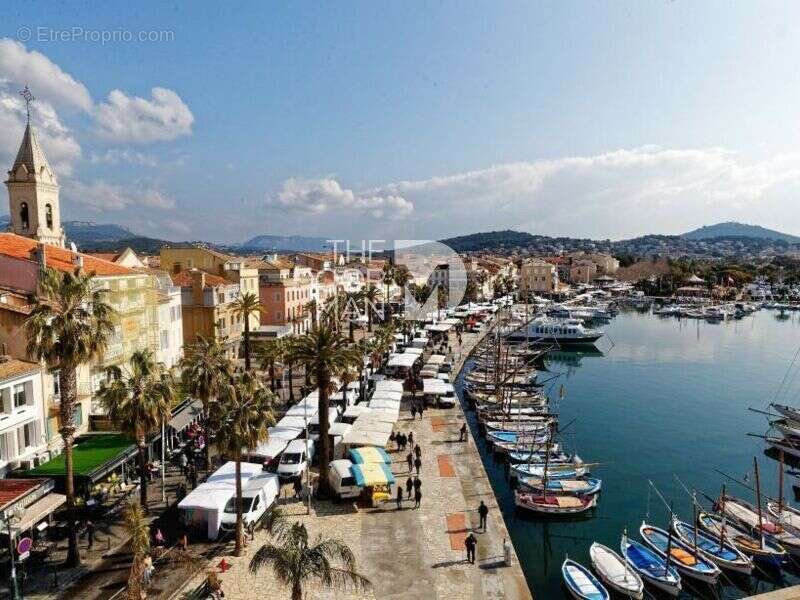 Appartement à SANARY-SUR-MER