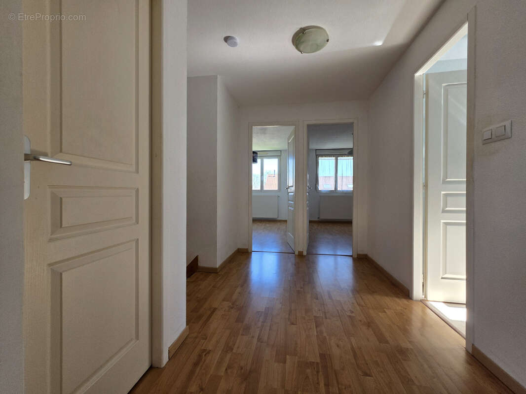 Maison 4 Chambres 133m2 LURE sur 5 ares 29 centiares de terrain - photo 6