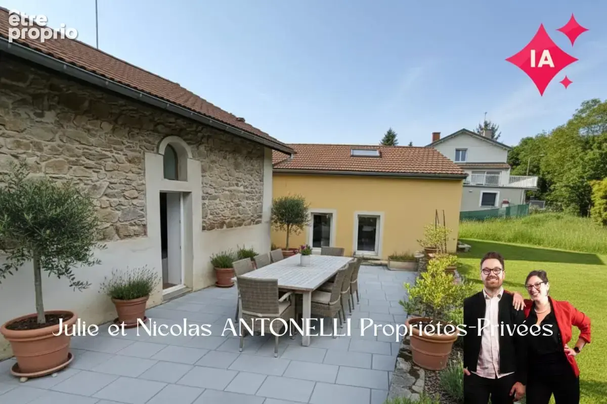 LA FOUILLOUSE (42480) Maison en pierre 212m² habitables 6 chambres garage et jardin - photo 3