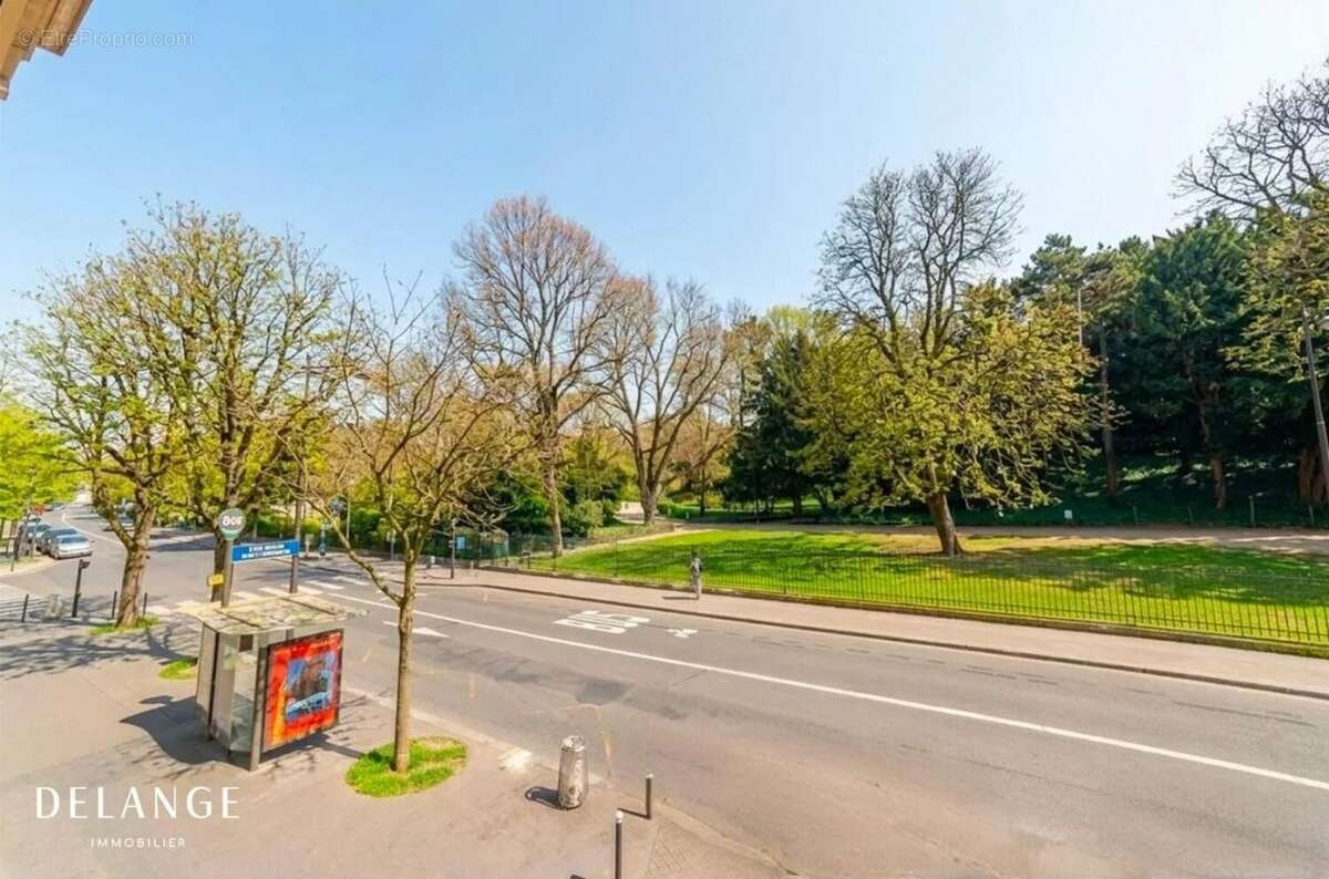 Appartement à PARIS-19E