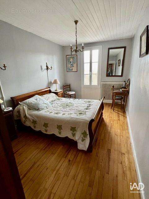 Maison 128 m² à Sauveterre-De-Guyenne  - photo 7