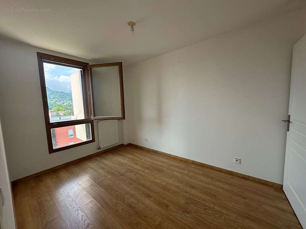 Appartement à LA RAVOIRE