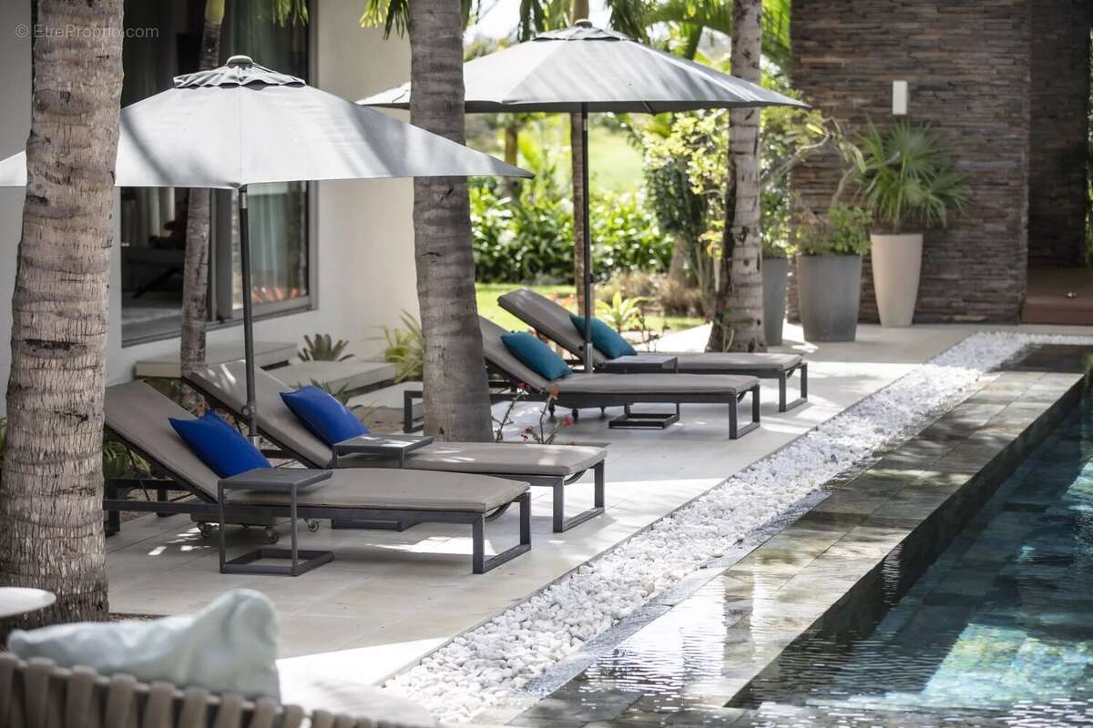 Maison à SAINT-MARTIN-DE-VALGALGUES