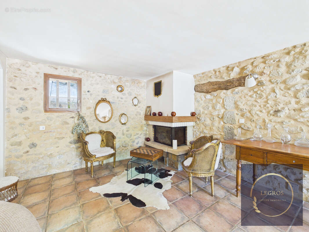 Maison à NOVES
